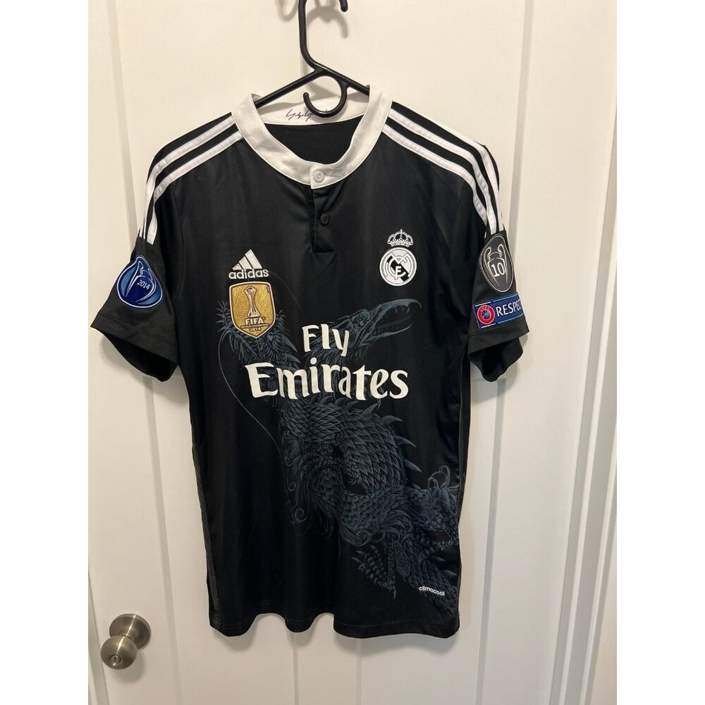 SOURCE UNKNOWN: Real Madrid Third Kit - image 1